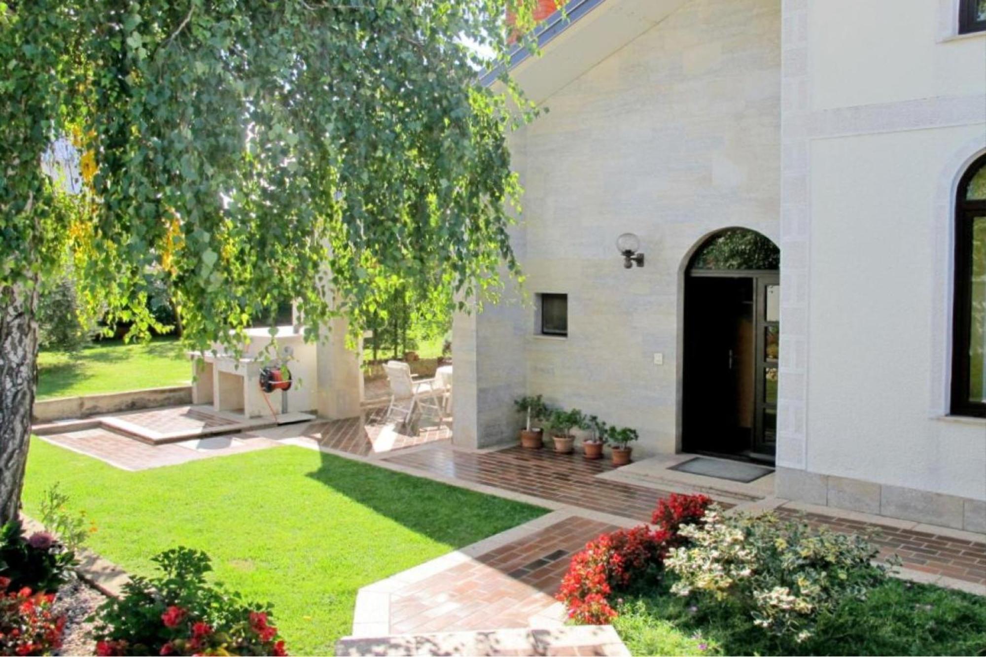 With A Parking Space - 22511 Umag